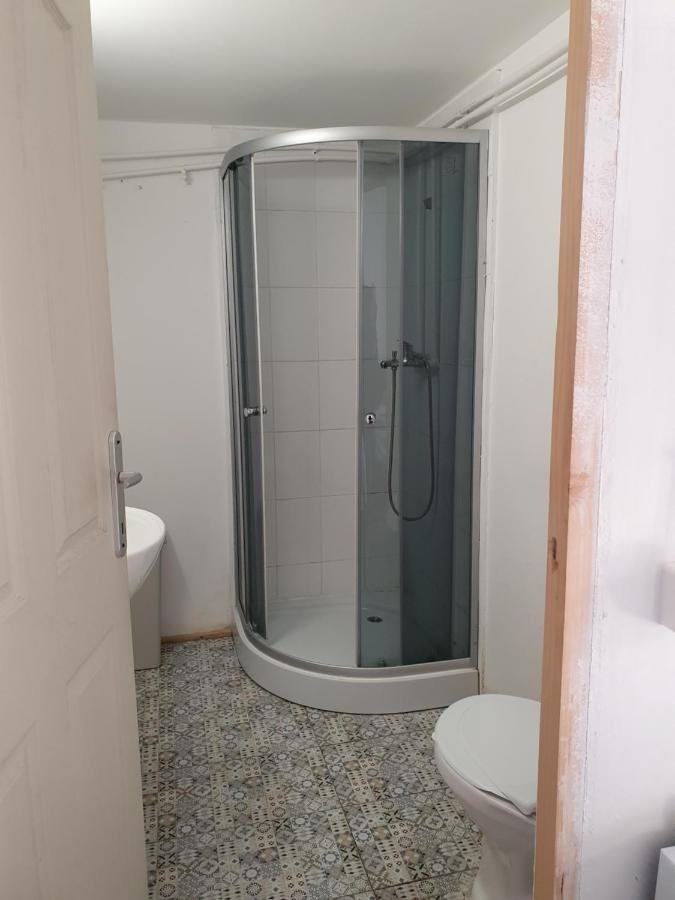 Nord Poshtel Pansiyon Bükreş Dış mekan fotoğraf